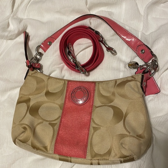 Light pink and brown medium coach handbag - Picture 5 of 6